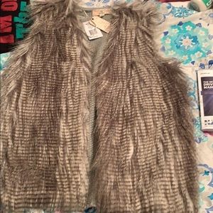 Fur vest